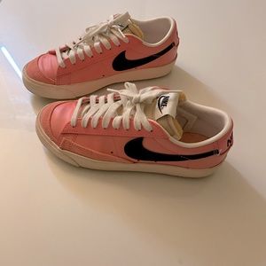 Pink women’s Nike Blazers Size 5.5
